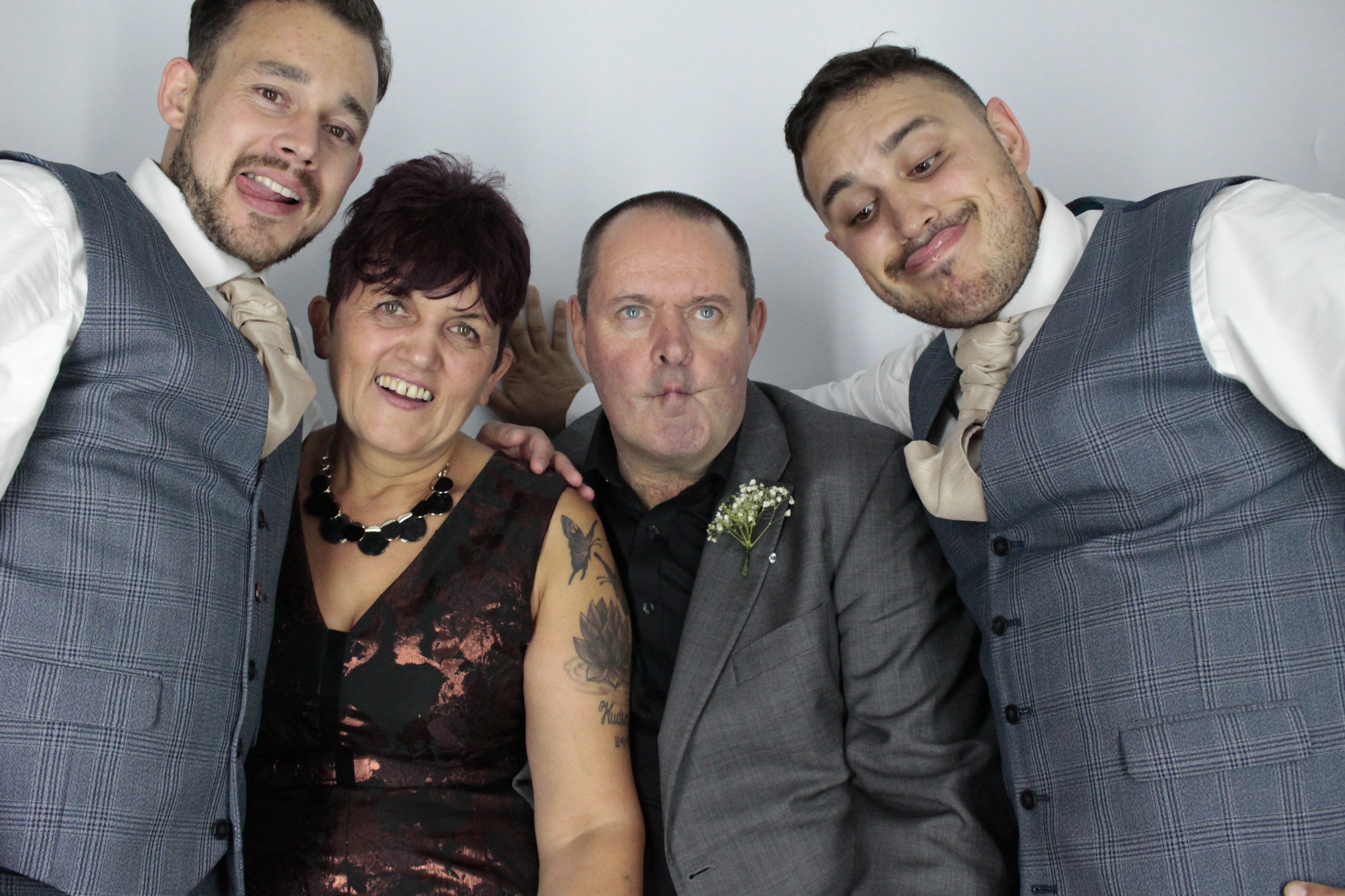 Emma & Karl's Wedding | View more photos from the event at gallery.myphotoboothexperience.co.uk/u/MyPhotoBoothExperienceLtd/Emma-Karls-Wedding